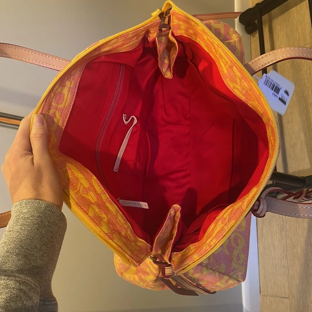 NWT Dooney & Bourke Carla bag - Picture 3 of 4